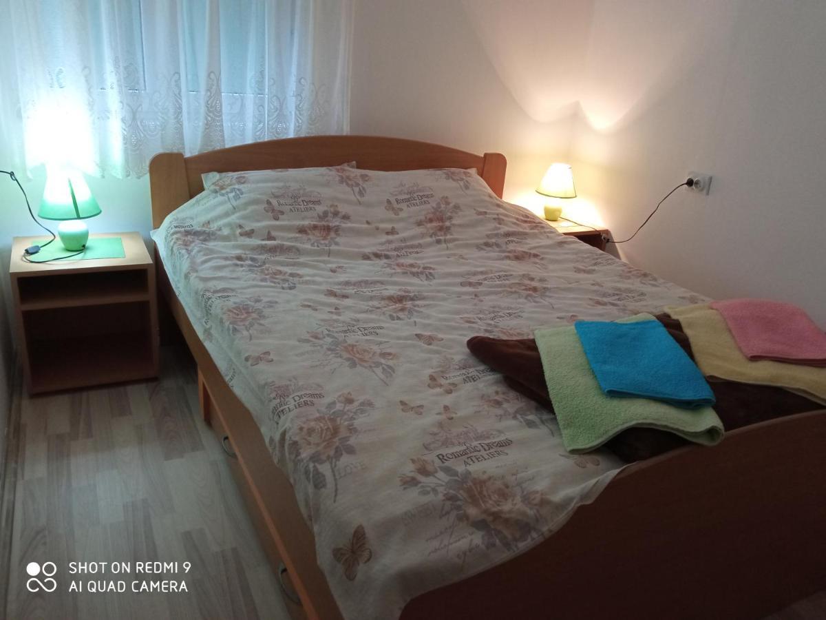 Guest House Vila Banjica Pirot Ngoại thất bức ảnh